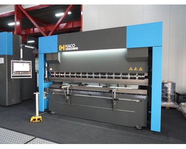 Haco - CNC Pressbrake | Optiform 30150