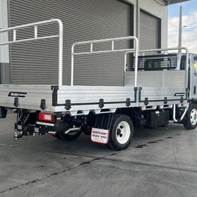 Tray Dropside Truck | NPR 45/65-175 DT D34 Tradepack 2026 175HP