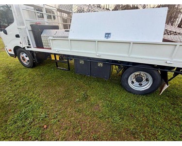 Hino - Used Truck | 2015 917 - 300 Series
