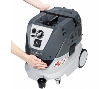 Nilfisk - Hazardous Vacuum Cleaner | VHS 42 L40 HC IC 40L H-Class Wet & Dry