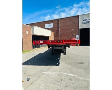 Tilt Slider Tri Axle Drop Deck Trailer