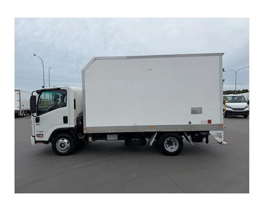 Isuzu - Used Pantech Truck | NPR 45/55-155 