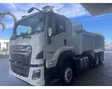 Isuzu - Tipper Truck | F Series FXY 260-355 AT R45