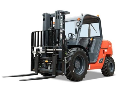 Heli - Rough Terrain Forklifts 2.5 Tonne | G3 Compact