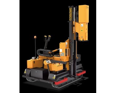 Orteco - Solar Pile Driver | HD1200J 4.5M