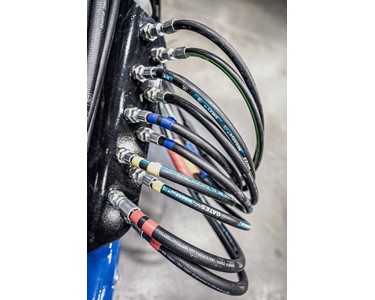 Gates - Hydraulic Hose - MegaSys™ MXT™  with XtraTuff Plus™ Wire Braid