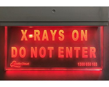 Medic Cloud - Illuminated X-ray Warning Light | 230VAC