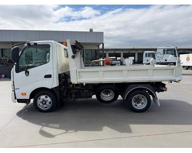 Hino - Used Tipper Truck | 2018 300 Series 617 