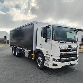 Curtainsider Truck | FS 2632 AT Air 5488 6x4 