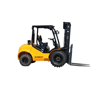 UN Forklift - Diesel Rough Terrain Forklift 2.5T