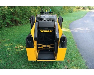 Mini Skid Steer Loader 40 hp | CTX100 