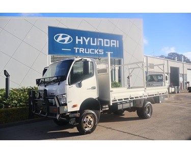 Hino - Used Traytop Truck 300 817 | 2019
