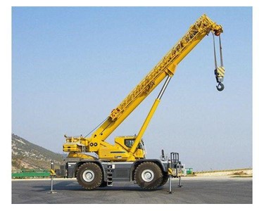 XCMG - Rough Terrain Crane | XCR70