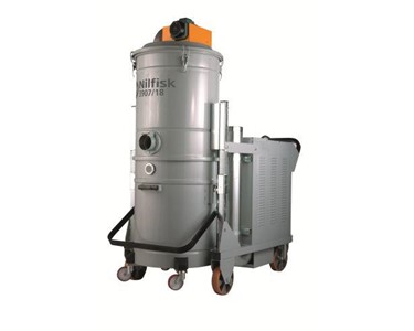 Nilfisk - Industrial Vacuum Cleaner | 3 Phase | 3907 