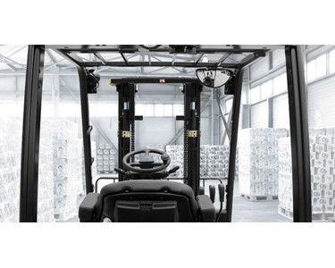Hyundai - Electric Forklifts | 13, 15BTR-9