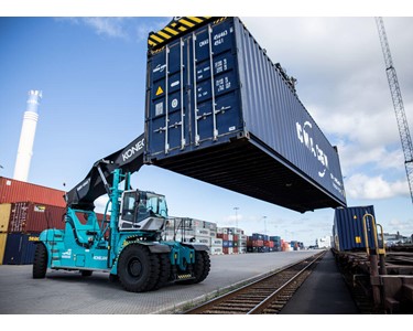 Konecranes - Container Reach Stacker | Intermodal models