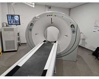 Toshiba - Aquilion 64 Slice CT Scanner upgraded to CXL with Excellent tube