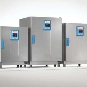 Heratherm™ Advanced Protocol Security Microbiological Incubator 702 L