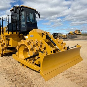 815 Soil Compactor