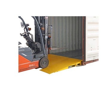 Troden - 7.5 Tonne Capacity 1 Piece Container Ramp