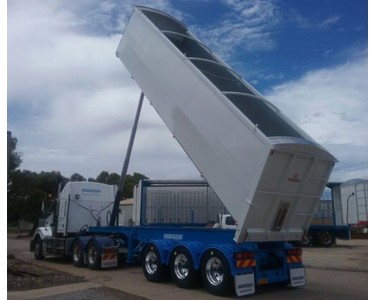 ST2/ST3 Steel End Tipper Trailer