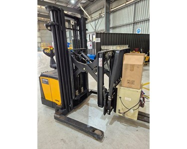 Task - Used Viper Walkie Reach Stacker | Adelaide