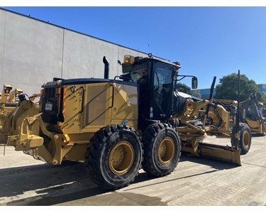 Used Motor Grader | Vermeer