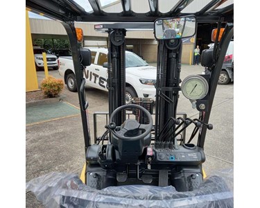 Komatsu - Used 2.5T LPG Forklift
