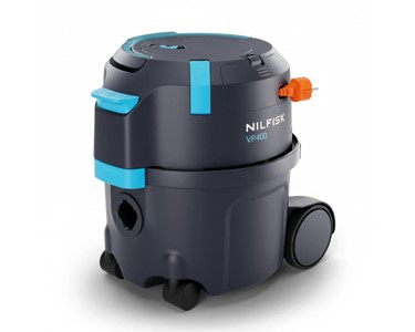 Nilfisk - Commercial Dry Vacuum Cleaner | VP400 | H13 HEPA Filter, 15L