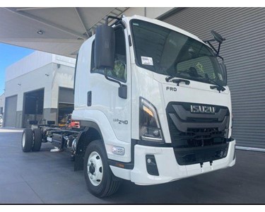 Isuzu - FRD 110-240 AMT Cab Chassis