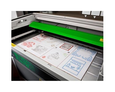 Gravotech - Laser Engraving Machine | Laser Table | LS100 EX