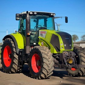 Used Farm Tractor 4WD CLAAS AXION 840 240HP 