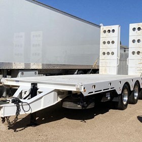 Used Tag Trailer | 2022 MIDLAND 6.1 m x 248 cm 