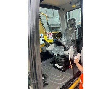 Caterpillar - Tracked Excavators 74HP | 313GC