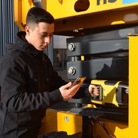 Connect Buddy 120 | Handheld Dot Peen Marking Machine