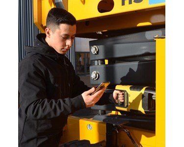 Technomark - Connect Buddy 120 | Handheld Dot Peen Marking Machine