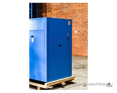 Focus Industrial - Variable Speed Drive Rotary Screw Compressor 282cfm 10 Bar | 75hp 