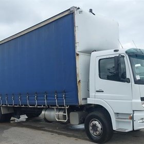 Used Curtainside Truck | 2004 Atego 