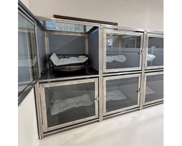 Therian - FlexiPRO Stacked Kennels