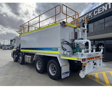CG 30 360 Water Truck 8x4 20,000L