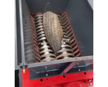 Enerpat - Industrial Waste OTR Tire Recycling Shredder - Cut Tire Disposal Costs
