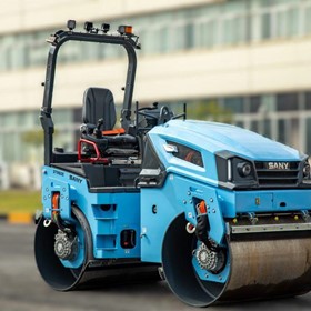 STR50E - Roller 4.5T