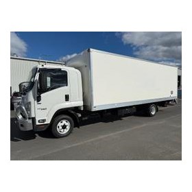 Used Pantech Truck | 2020 FRR 110-260, AUTO, PANTECH & TAIL LIFT