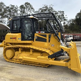 Medium Bulldozer DH17 