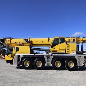 Pre Owned All Terrain Crane | GMK4100L-2