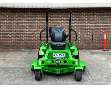 Conquest - SDMS60 Ride On Electric Zero Turn Mower - Fully Refurbished
