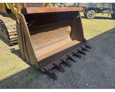 John Deere - Used Track Loader | 755