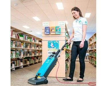 i-team - Commercial Upright Vacuum Cleaner | vac 30 