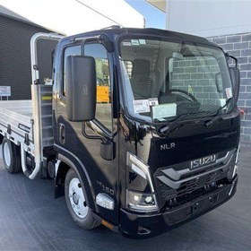 NLR 45-150 DT D25 Tray Truck