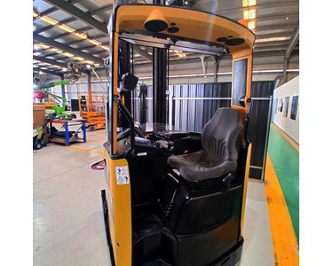 Cat - Used 1.6T Reach Truck NR16NH